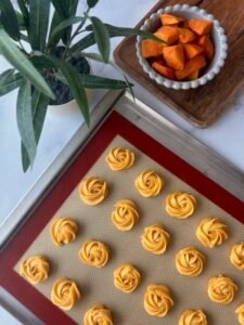 Eggless Mango swirl cookies